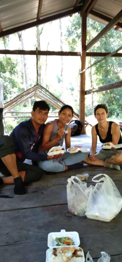 Bee Bee's Chalets Banlung Buitenkant foto