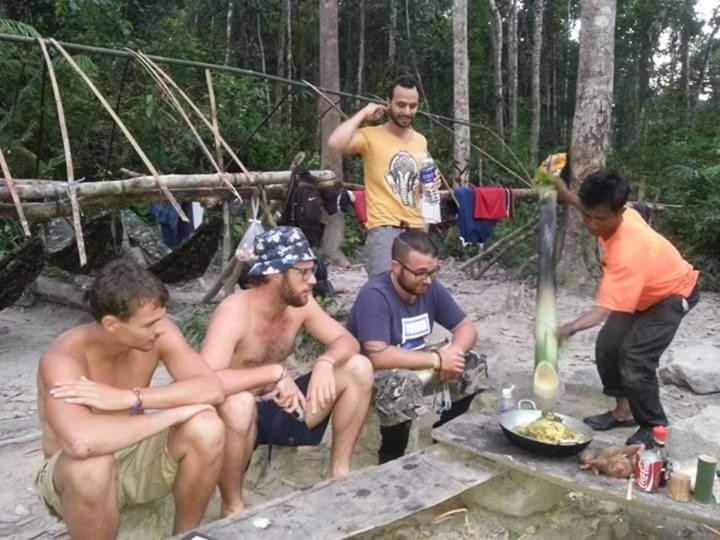 Bee Bee's Chalets Banlung Buitenkant foto